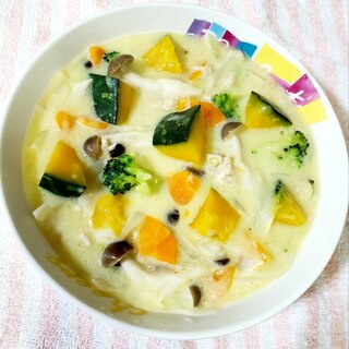 緑黄色野菜のクリームスープ